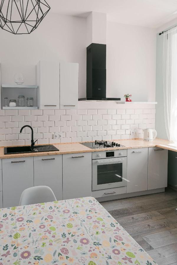 Ferienwohnung Apartament Mietowy Ustrzyki Dolne Exterior foto